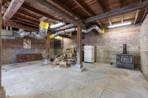 14640 Morelli Lane Sebastopol CA 95472