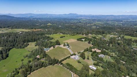 14640 Morelli Lane Sebastopol CA 95472