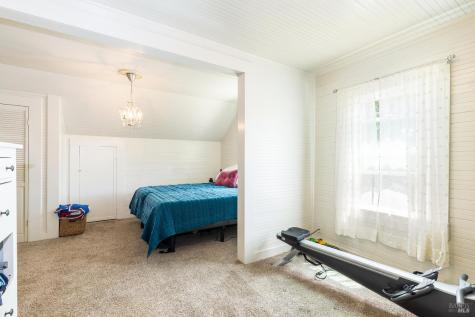 14640 Morelli Lane Sebastopol CA 95472