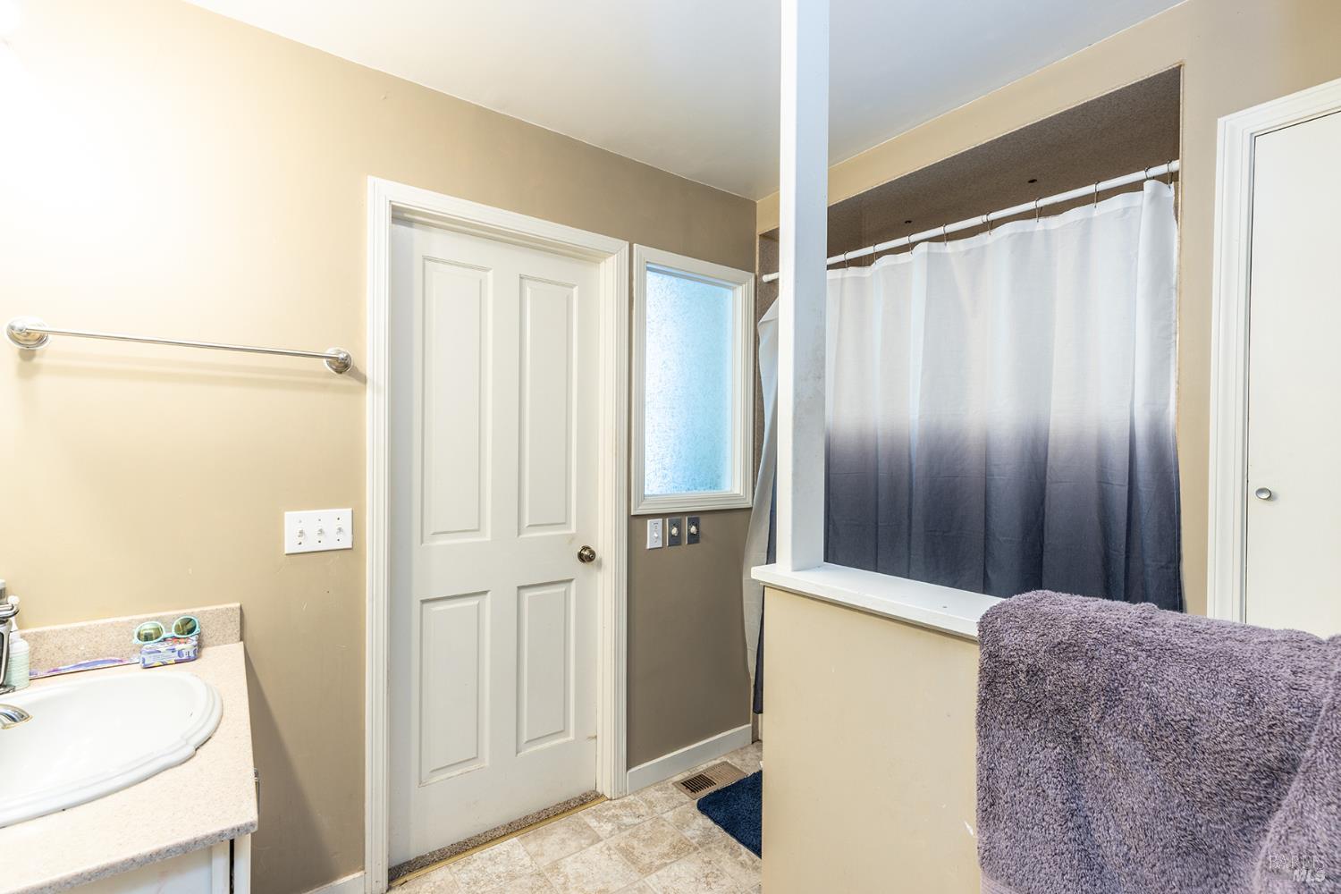 14640 Morelli Lane Sebastopol CA 95472