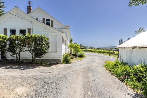 14640 Morelli Lane Sebastopol CA 95472