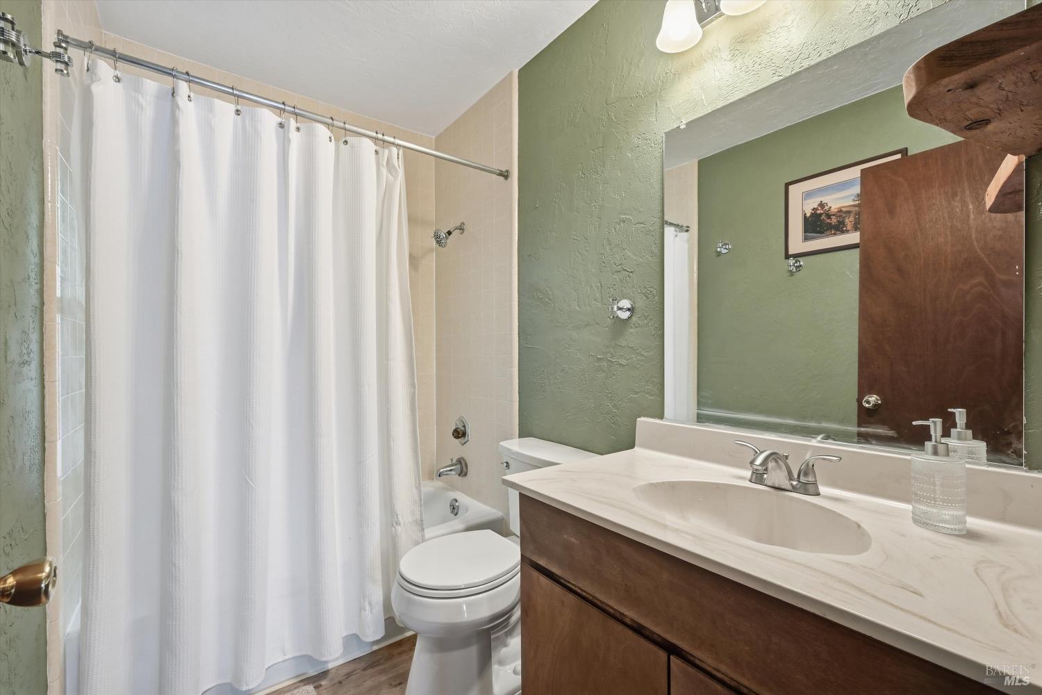 11664 Lakeview Drive Clearlake Oaks CA 95423