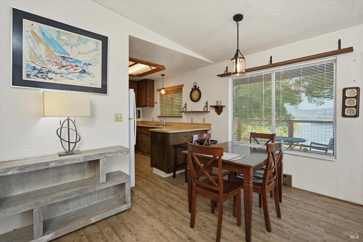 11664 Lakeview Drive Clearlake Oaks CA 95423