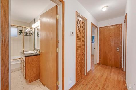 815 Dry Creek Road Healdsburg CA 95448