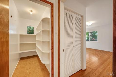 815 Dry Creek Road Healdsburg CA 95448