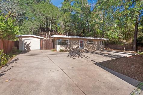 815 Dry Creek Road Healdsburg CA 95448