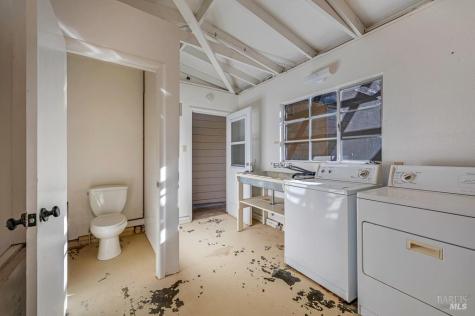 815 Dry Creek Road Healdsburg CA 95448