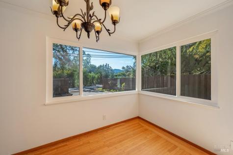 815 Dry Creek Road Healdsburg CA 95448