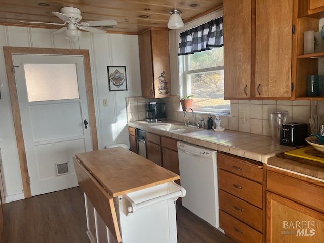 12605 Lakeshore Drive Clearlake CA 95422