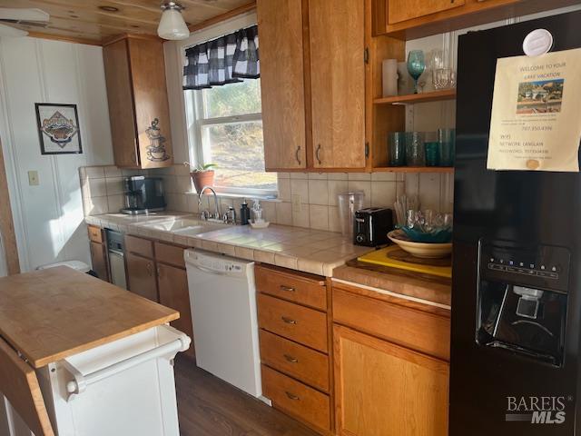 12605 Lakeshore Drive Clearlake CA 95422