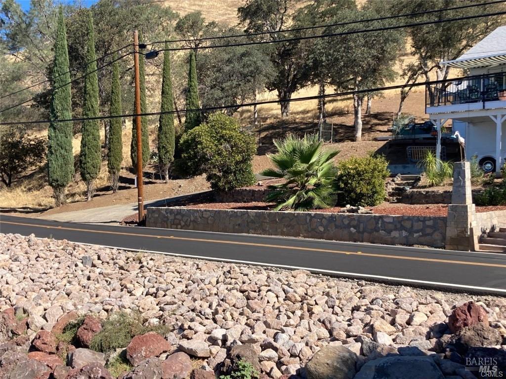 12605 Lakeshore Drive Clearlake CA 95422