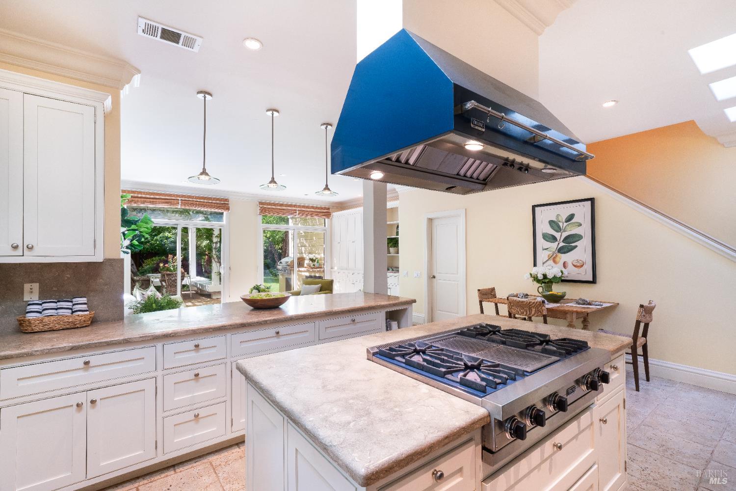 1330 Pine Street St. Helena CA 94574
