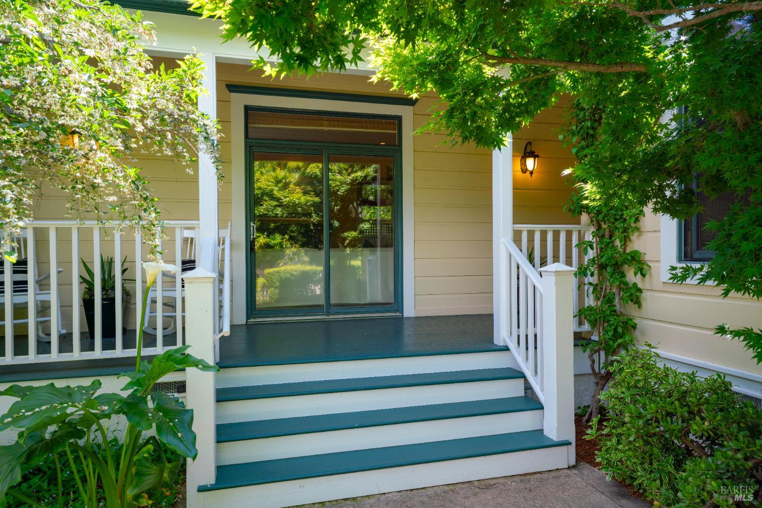 1330 Pine Street St. Helena CA 94574