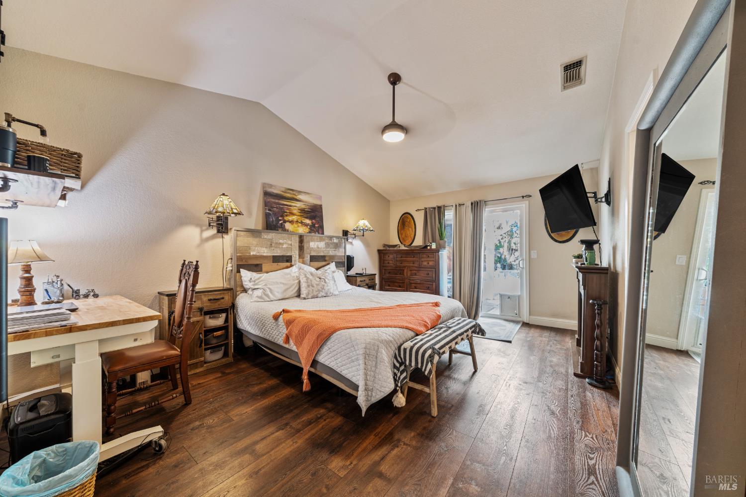 124 Pepperell Court Vacaville CA 95688