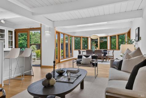 678 Appleberry Drive San Rafael CA 94903