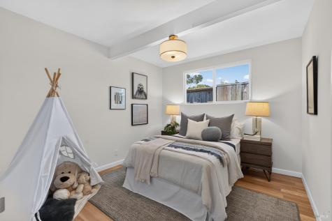 678 Appleberry Drive San Rafael CA 94903