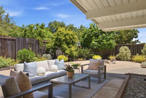 678 Appleberry Drive San Rafael CA 94903