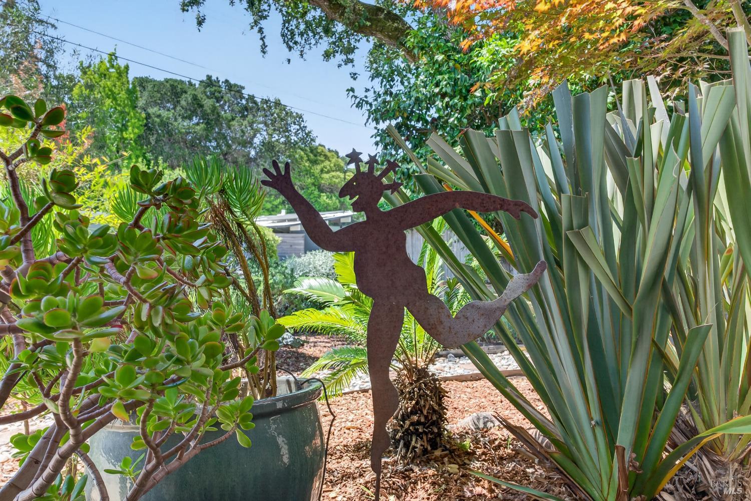 678 Appleberry Drive San Rafael CA 94903