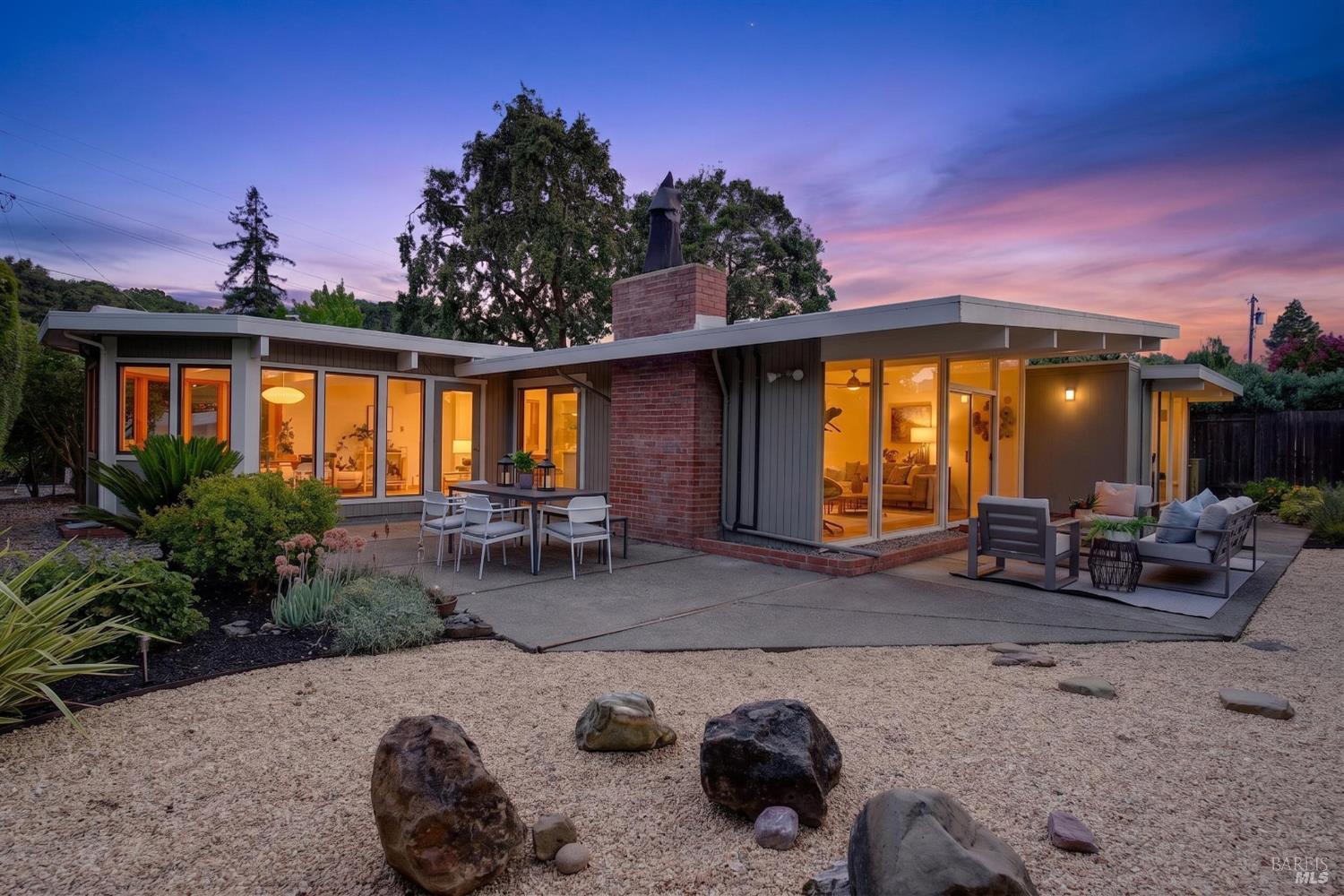 678 Appleberry Drive San Rafael CA 94903