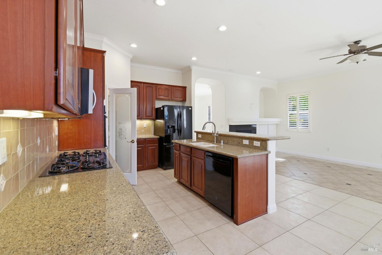 448 Three Rivers Court Vacaville CA 95688