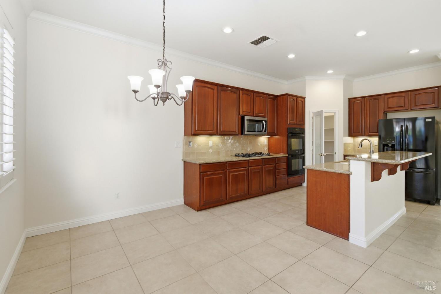 448 Three Rivers Court Vacaville CA 95688