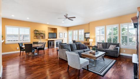 1168 Vintage Greens Drive Windsor CA 95492