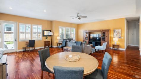 1168 Vintage Greens Drive Windsor CA 95492