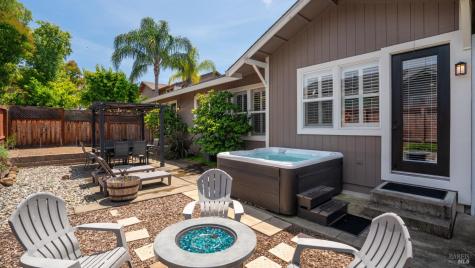 1168 Vintage Greens Drive Windsor CA 95492