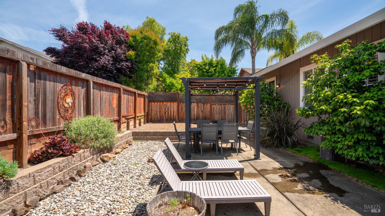 1168 Vintage Greens Drive Windsor CA 95492