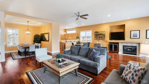 1168 Vintage Greens Drive Windsor CA 95492