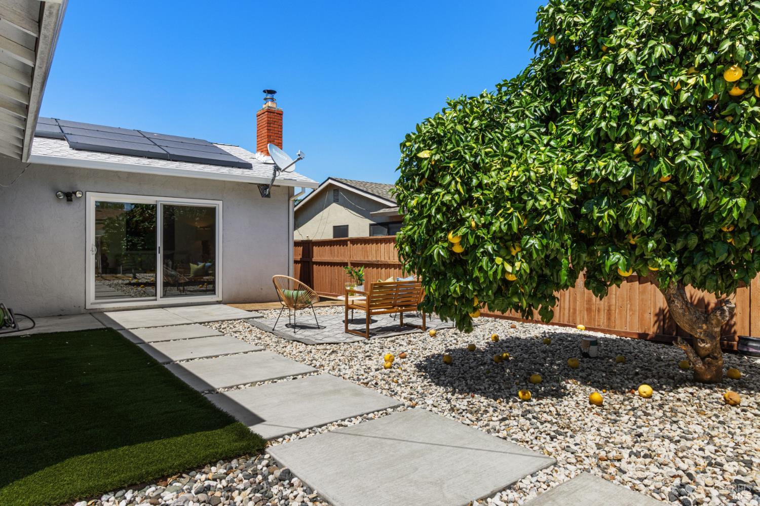 131 Manzanita Drive Vacaville CA 95688