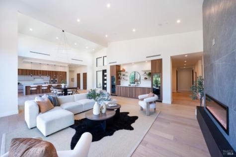 1890 Lawndale Road Kenwood CA 95452