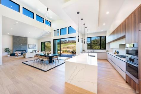 1890 Lawndale Road Kenwood CA 95452