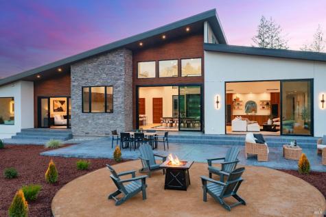 1890 Lawndale Road Kenwood CA 95452