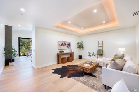 1890 Lawndale Road Kenwood CA 95452