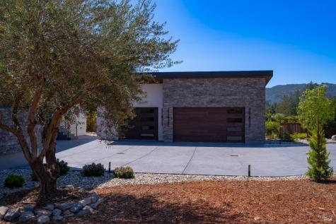 1890 Lawndale Road Kenwood CA 95452