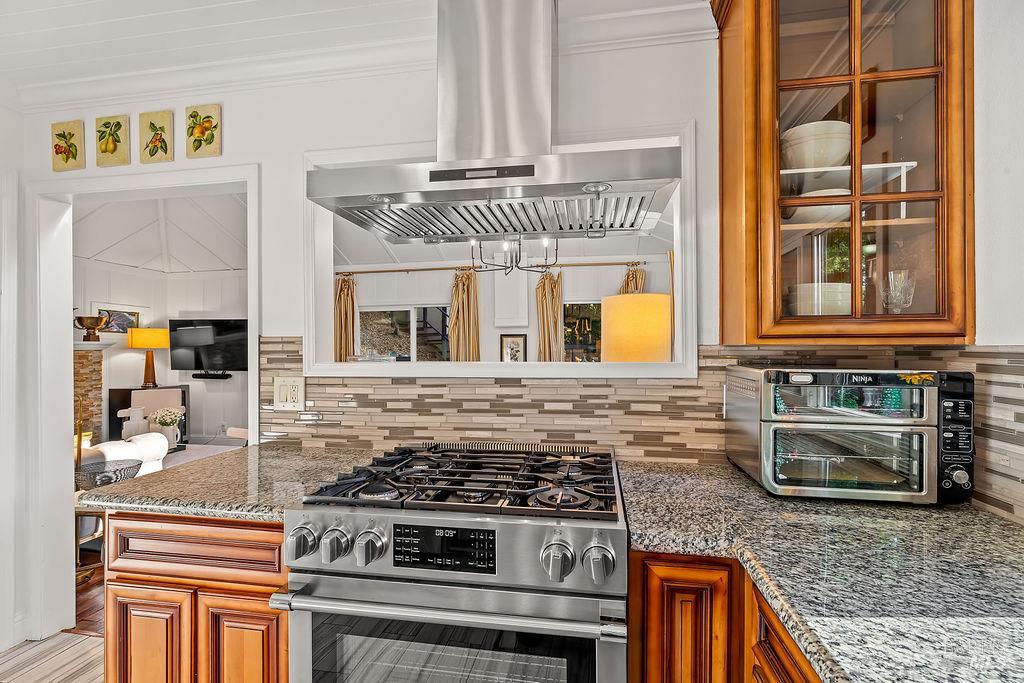 16625-16635 Neeley Road Guerneville CA 95446