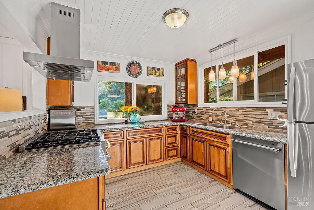 16625-16635 Neeley Road Guerneville CA 95446