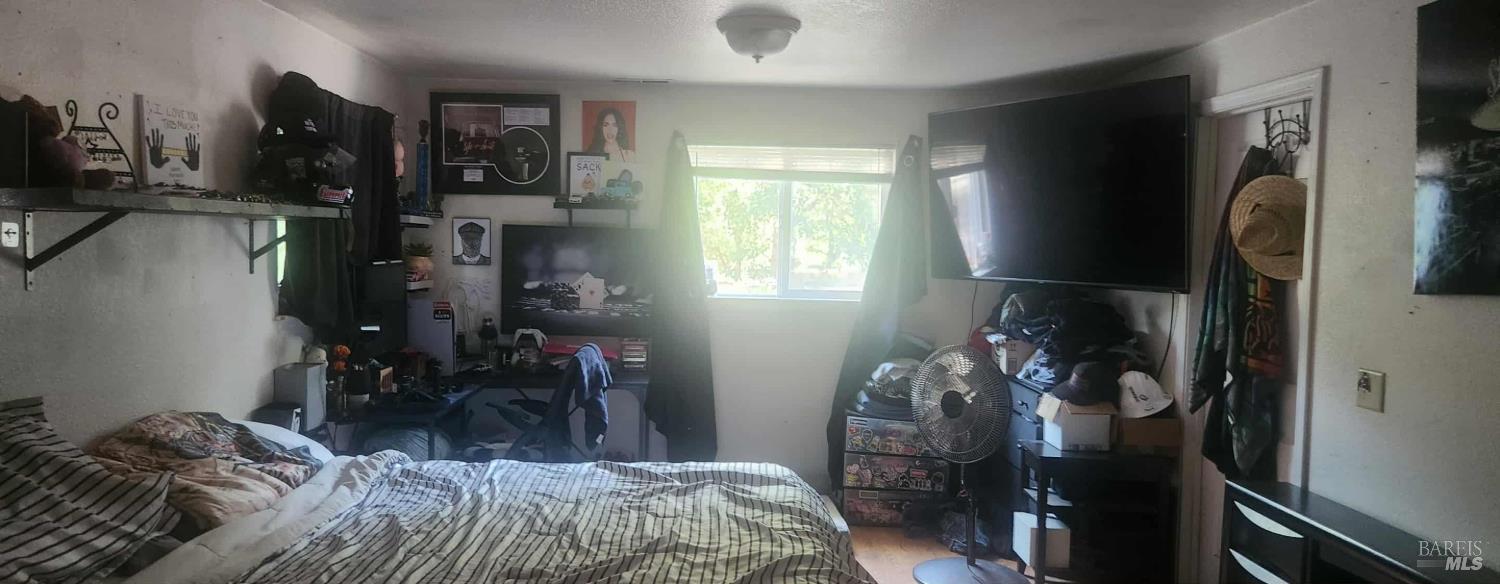 1700 E Hill Road Willits CA 95490