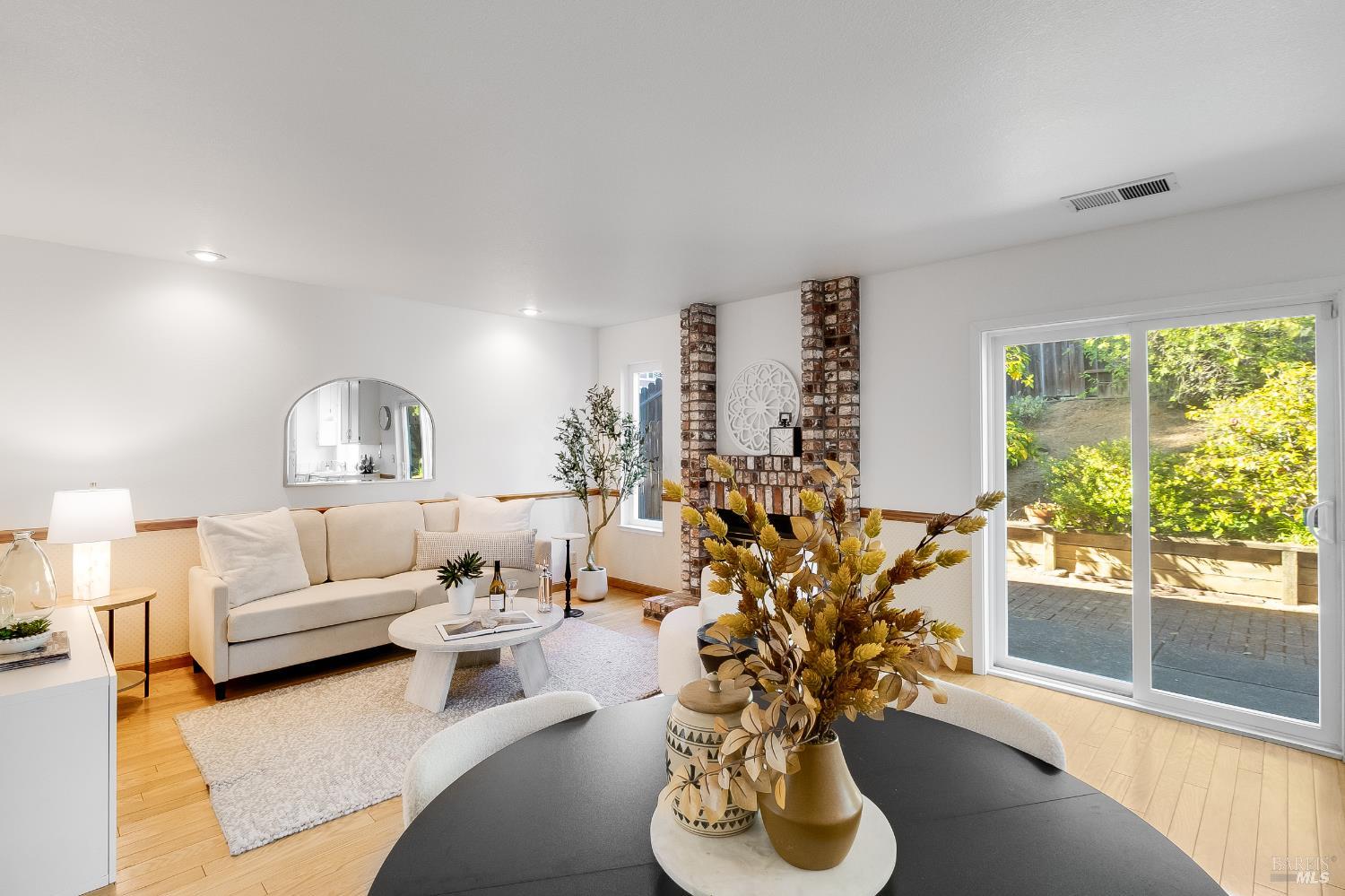 876 Dover Circle Benicia CA 94510