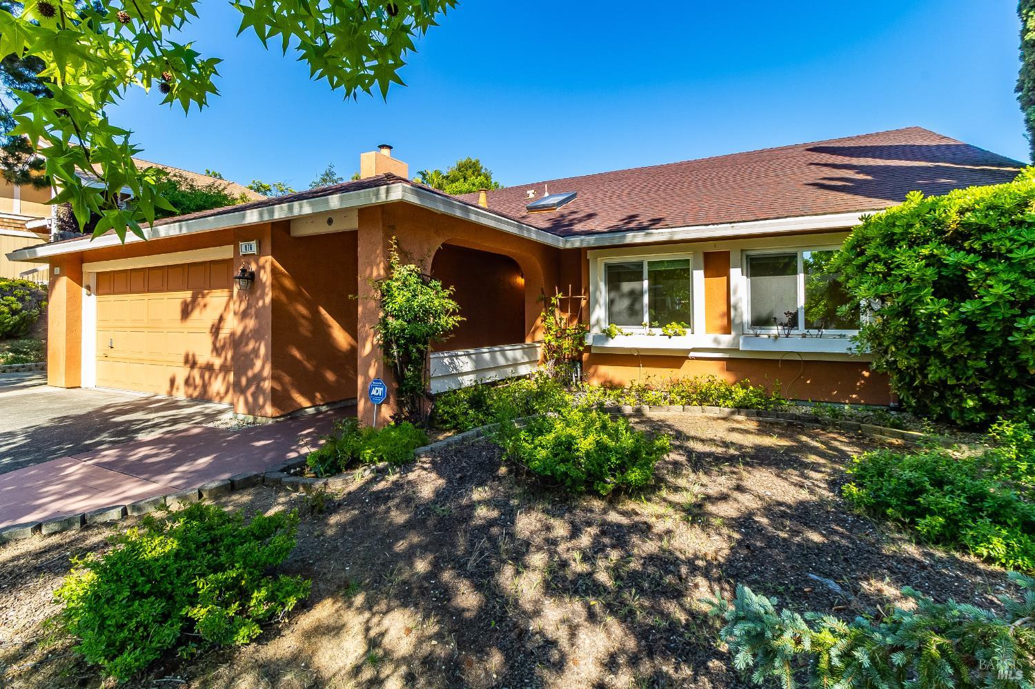 876 Dover Circle Benicia CA 94510