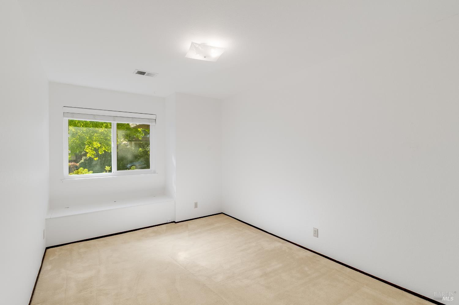 876 Dover Circle Benicia CA 94510