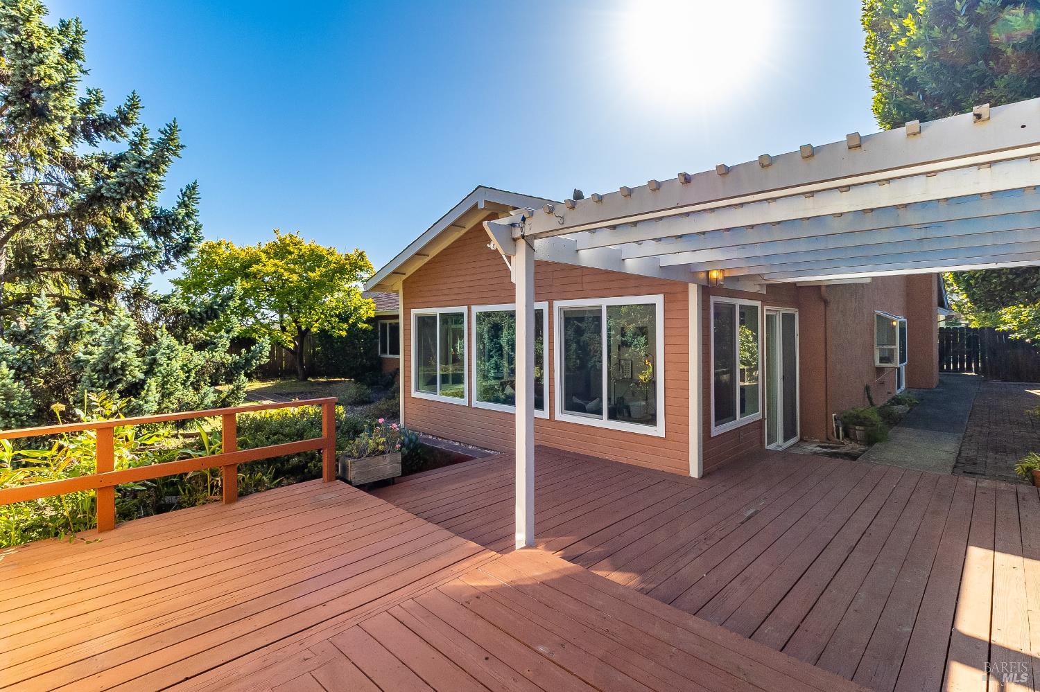 876 Dover Circle Benicia CA 94510