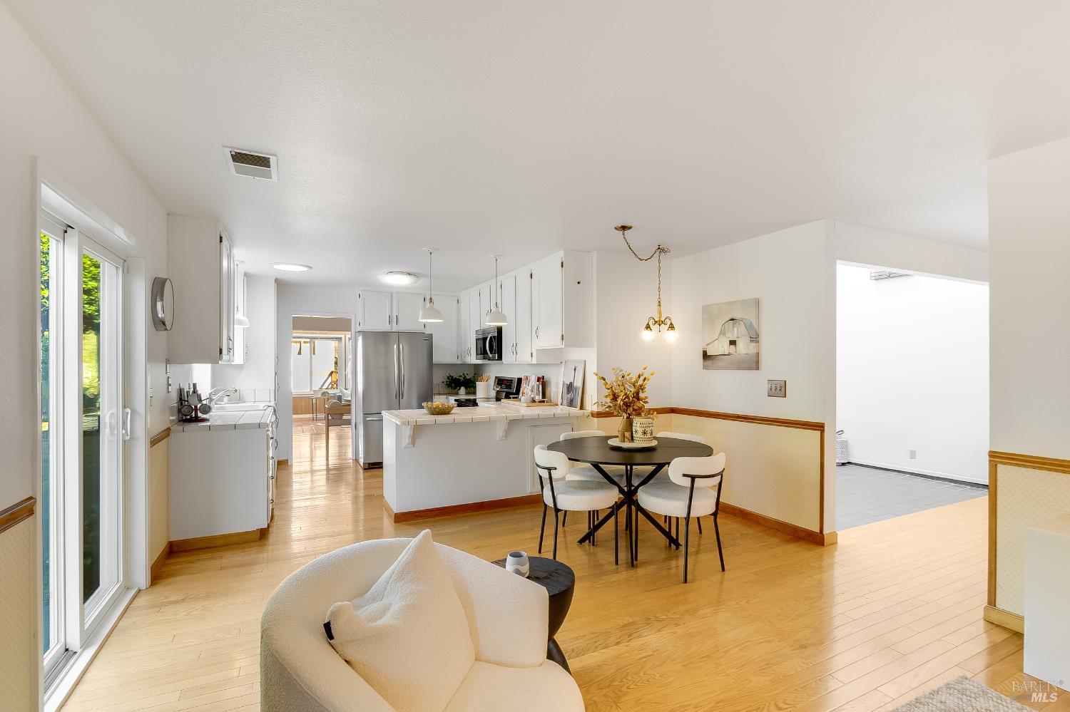 876 Dover Circle Benicia CA 94510