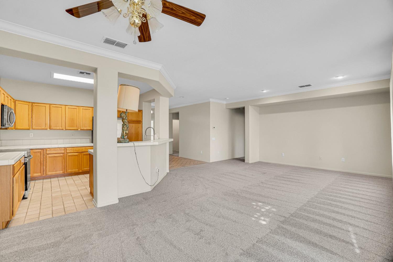 1040 Castleberry Lincoln CA 95648