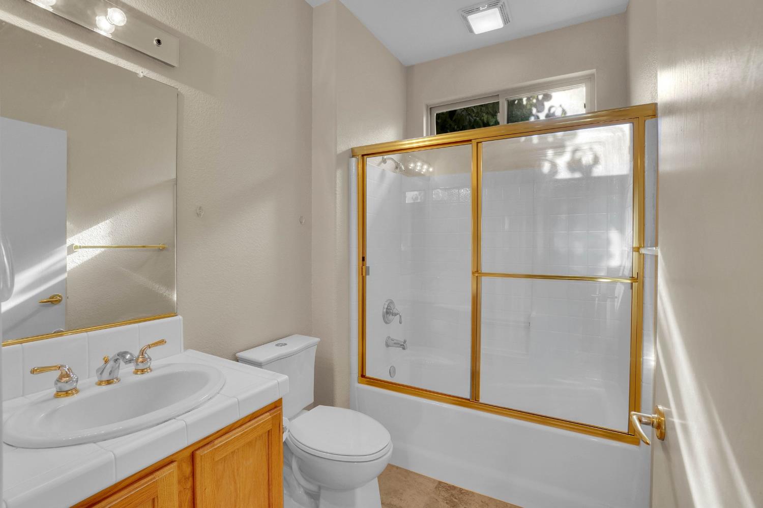 1040 Castleberry Lincoln CA 95648