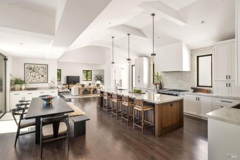 9359 Ladera Road Glen Ellen CA 95442