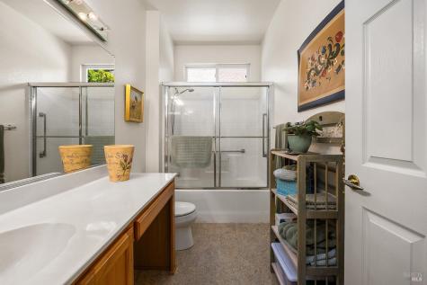 156 Porterfield Creek Drive Cloverdale CA 95425