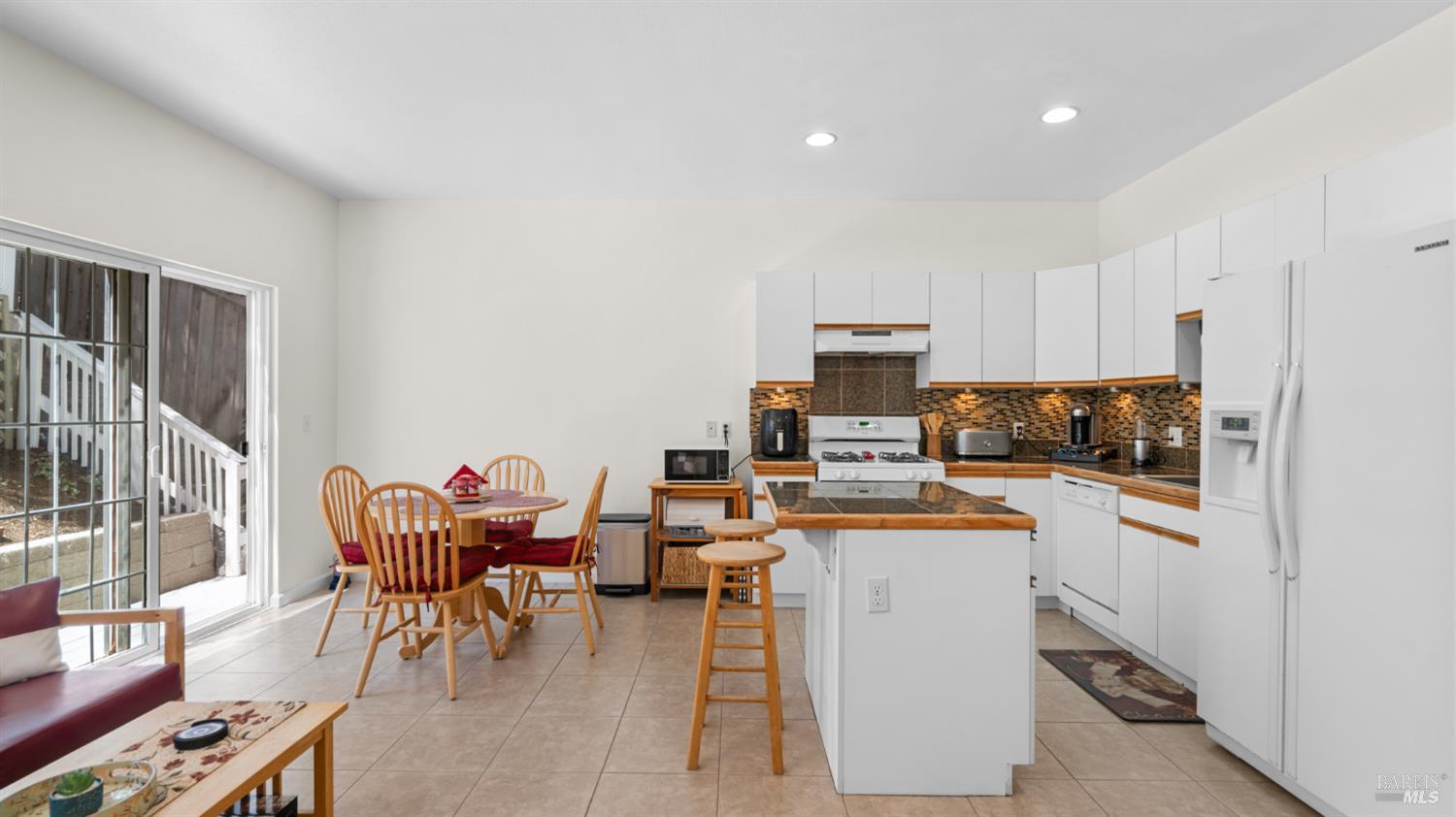 358 Rodeo Avenue Rodeo CA 94572