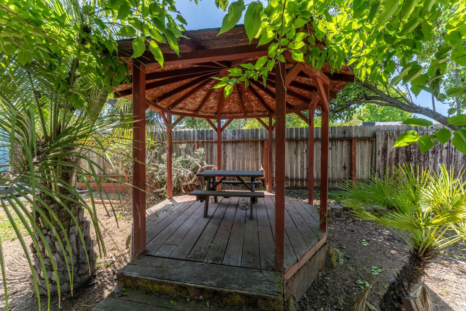 131 Cleveland Lane Ukiah CA 95482